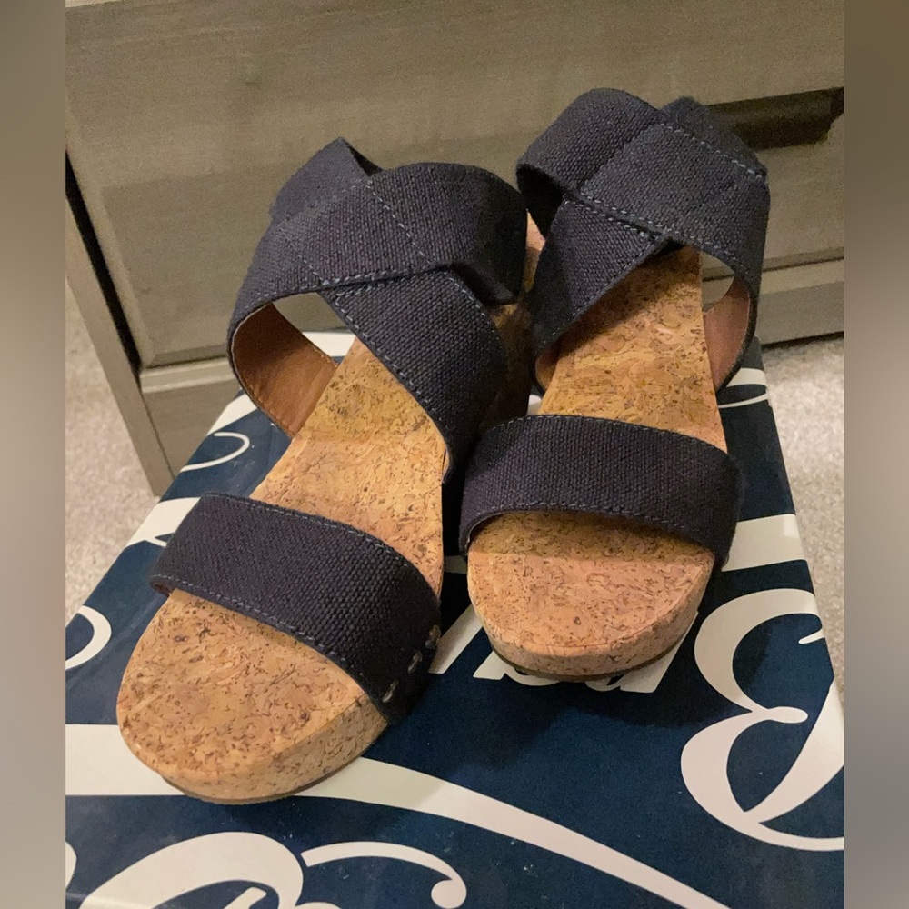 NEW Lucky Brans women’s wedges